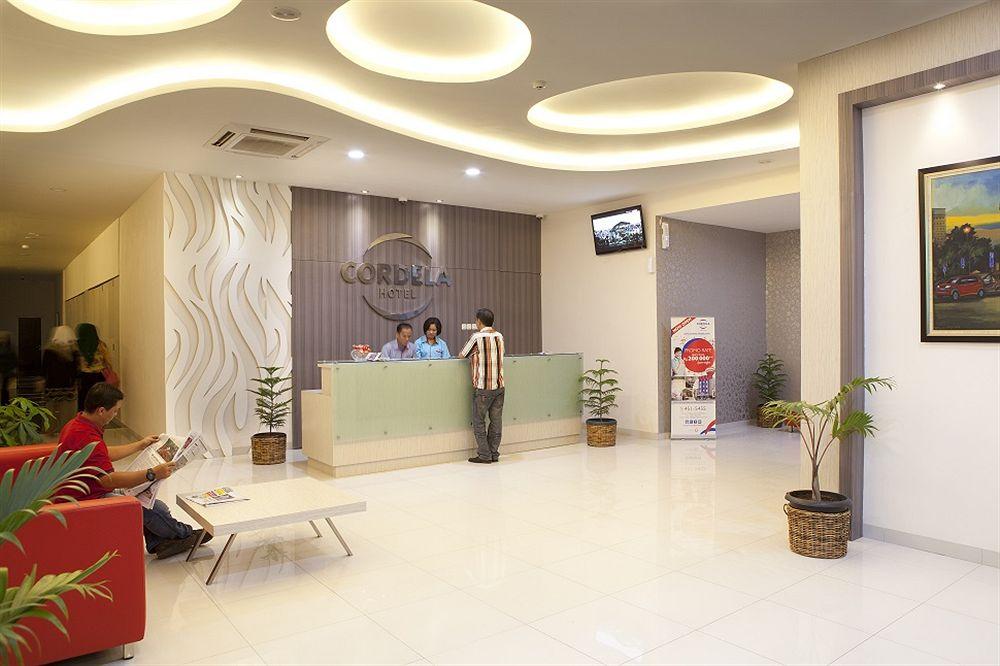 Cordela Hotel Medan Exteriör bild